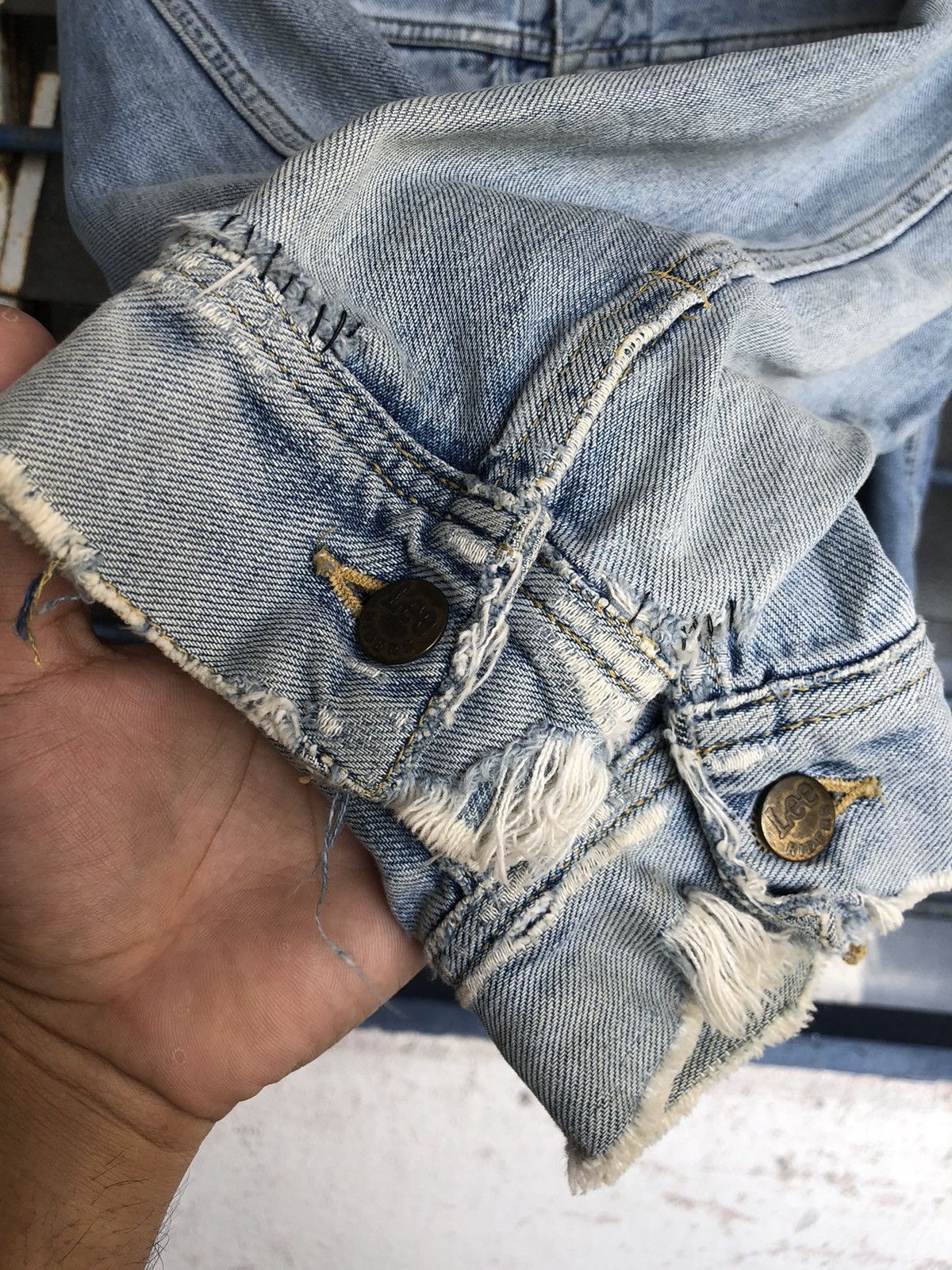 Lee Vintage 80s Lee Raider Distressed Denim Trucker Jackets Size US M / EU 48-50 / 2 - 9 Thumbnail