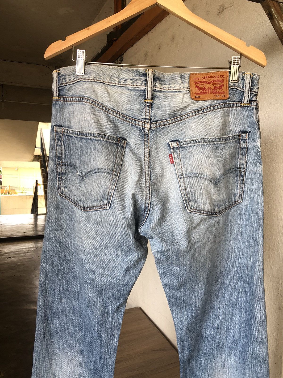Levi's Vintage Levis 502 Distressed Denim Jeans Size US 33 - 15 Thumbnail