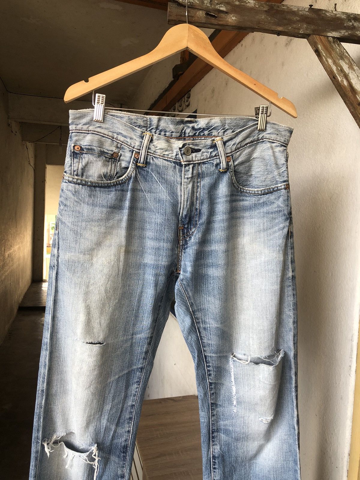Levi's Vintage Levis 502 Distressed Denim Jeans Size US 33 - 5 Thumbnail
