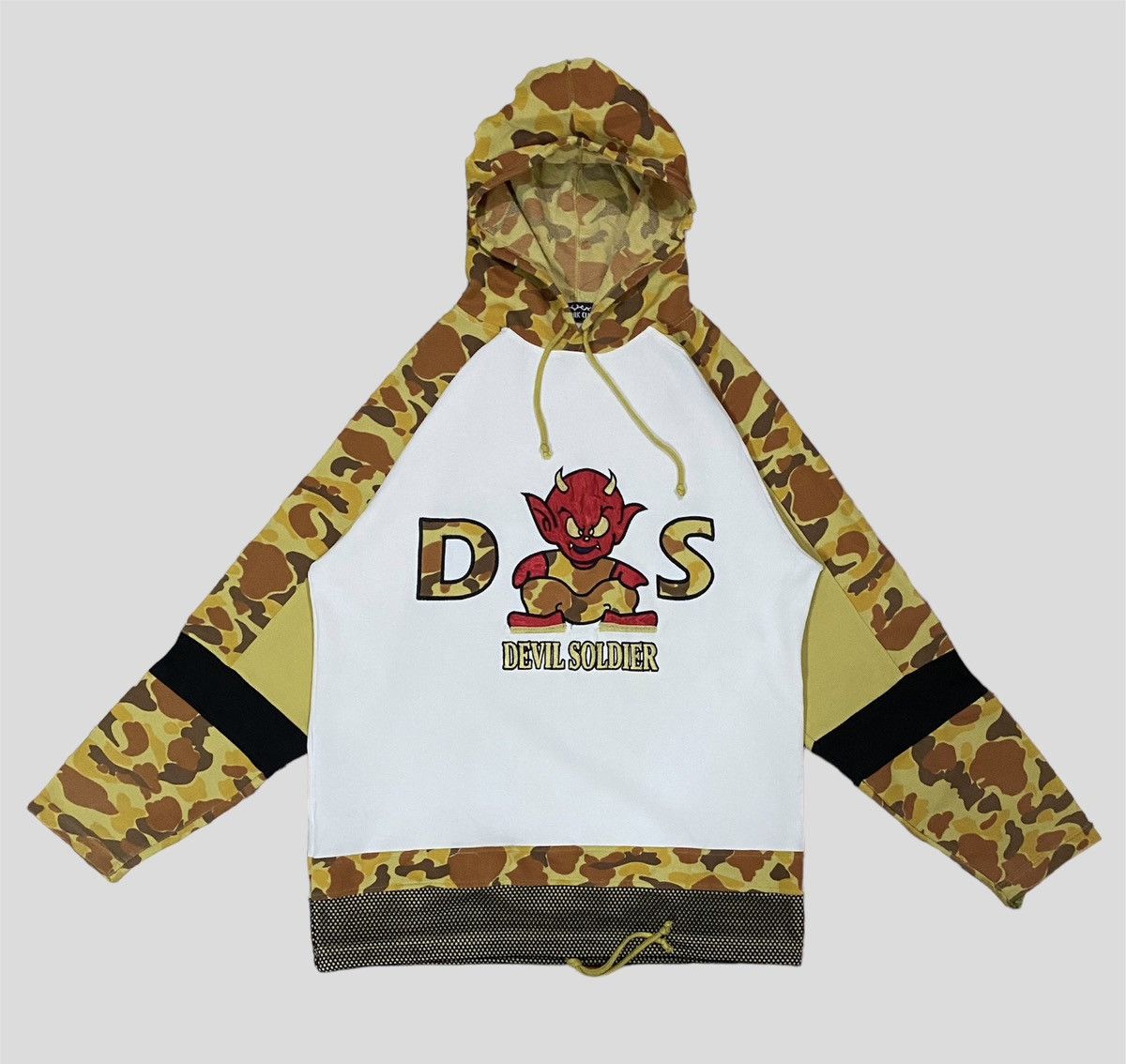 Japanese Brand Vintage Devil Soldier Duck Camo Hoodie Size US L / EU 52-54 / 3 - 1 Thumbnail