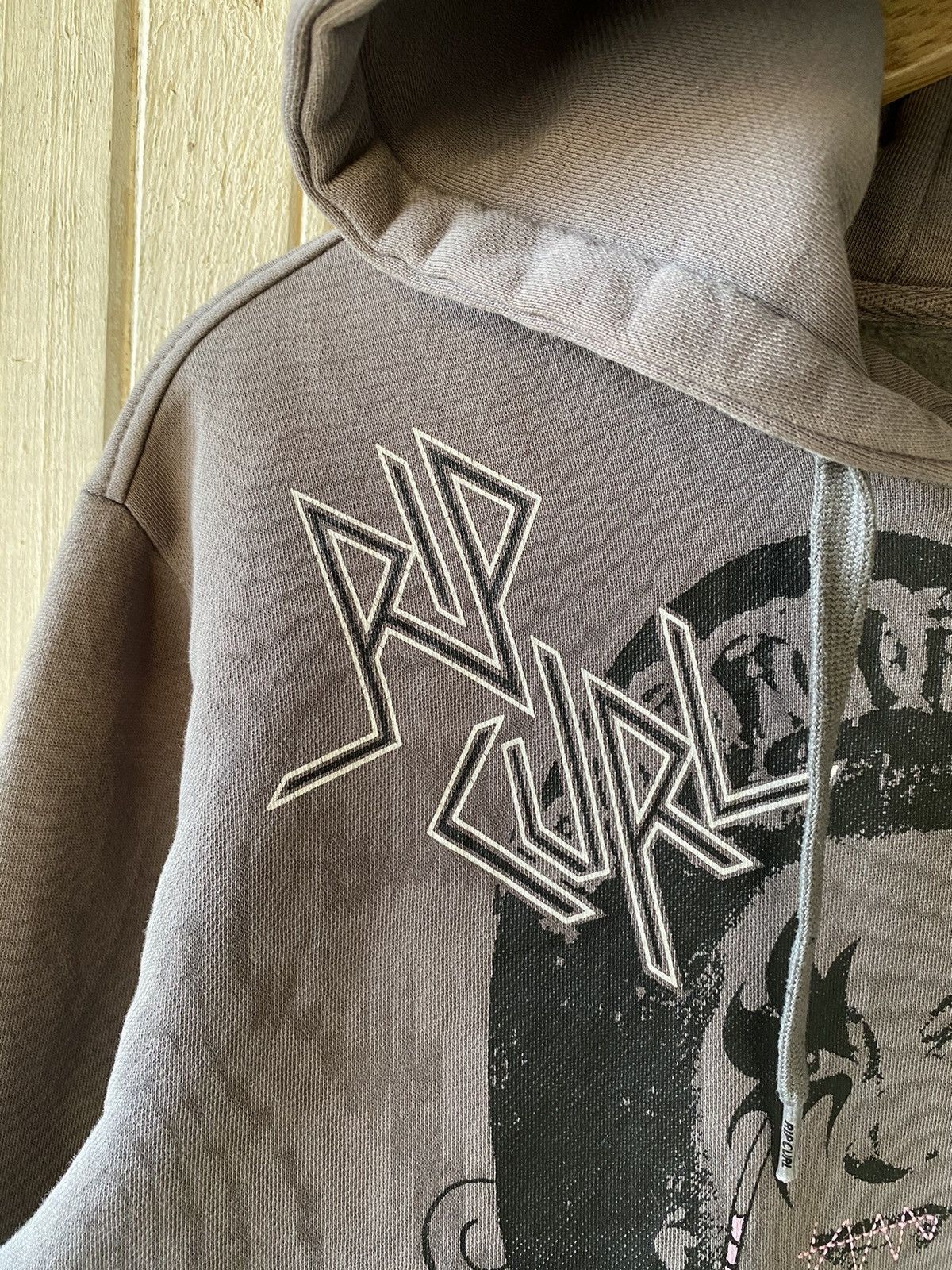 Rip Curl Vintage Y2k Rip Curl Rare Pullover Distressed Hoodie Size US L / EU 52-54 / 3 - 4 Thumbnail