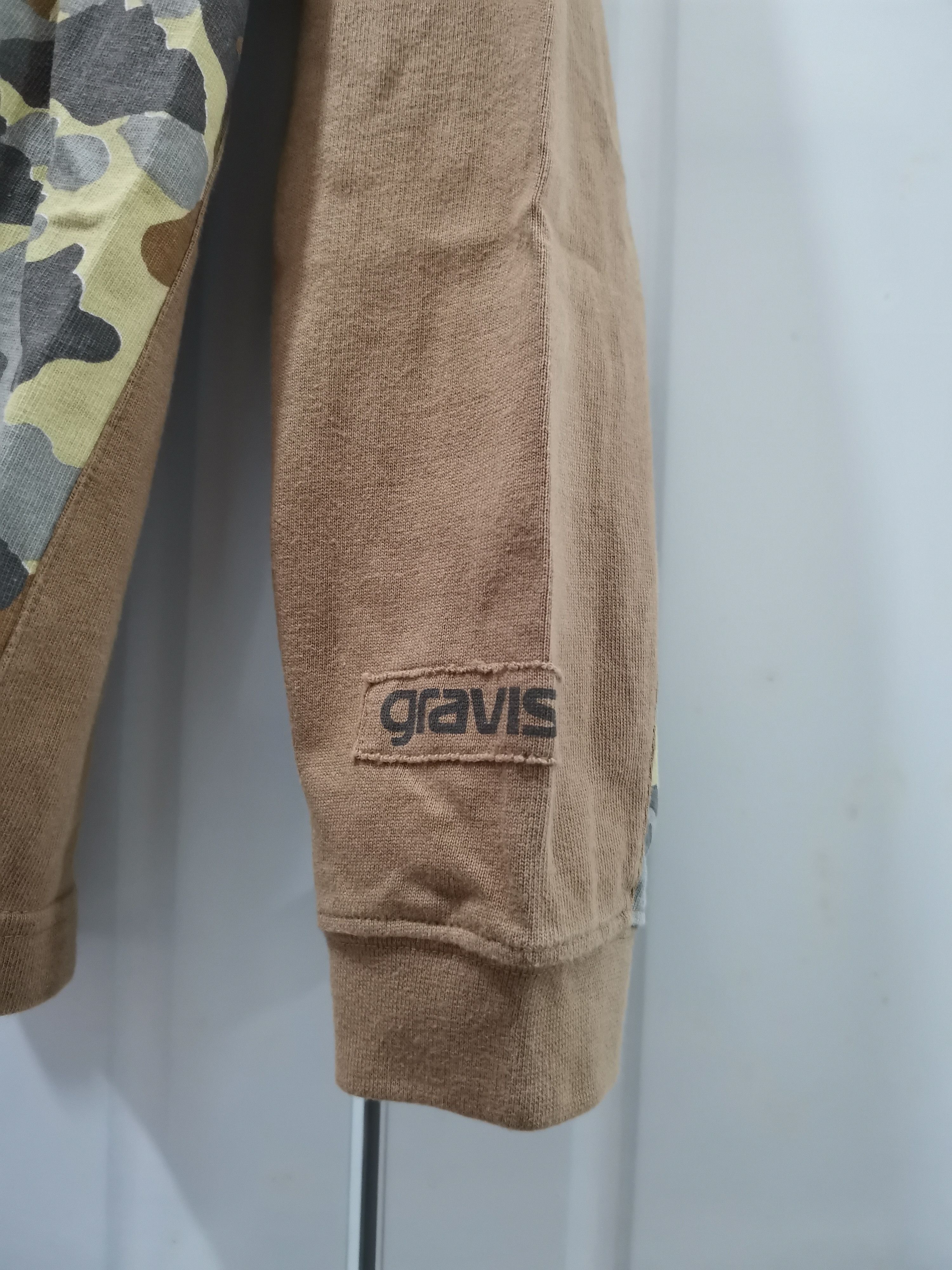 Gravis Vintage Gravis Camouflage Long Sleeve Single Pocket Skate Size US M / EU 48-50 / 2 - 2 Thumbnail