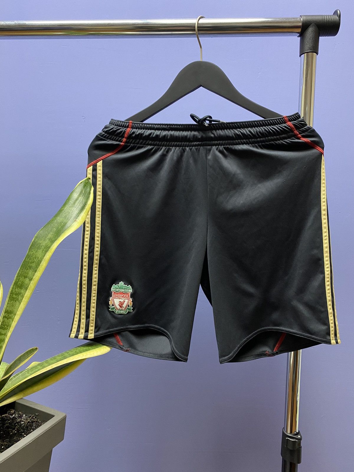 New Balance Adidas 2009 Liverpool Third Soccer Shorts Size US 30 / EU 46 - 1 Thumbnail