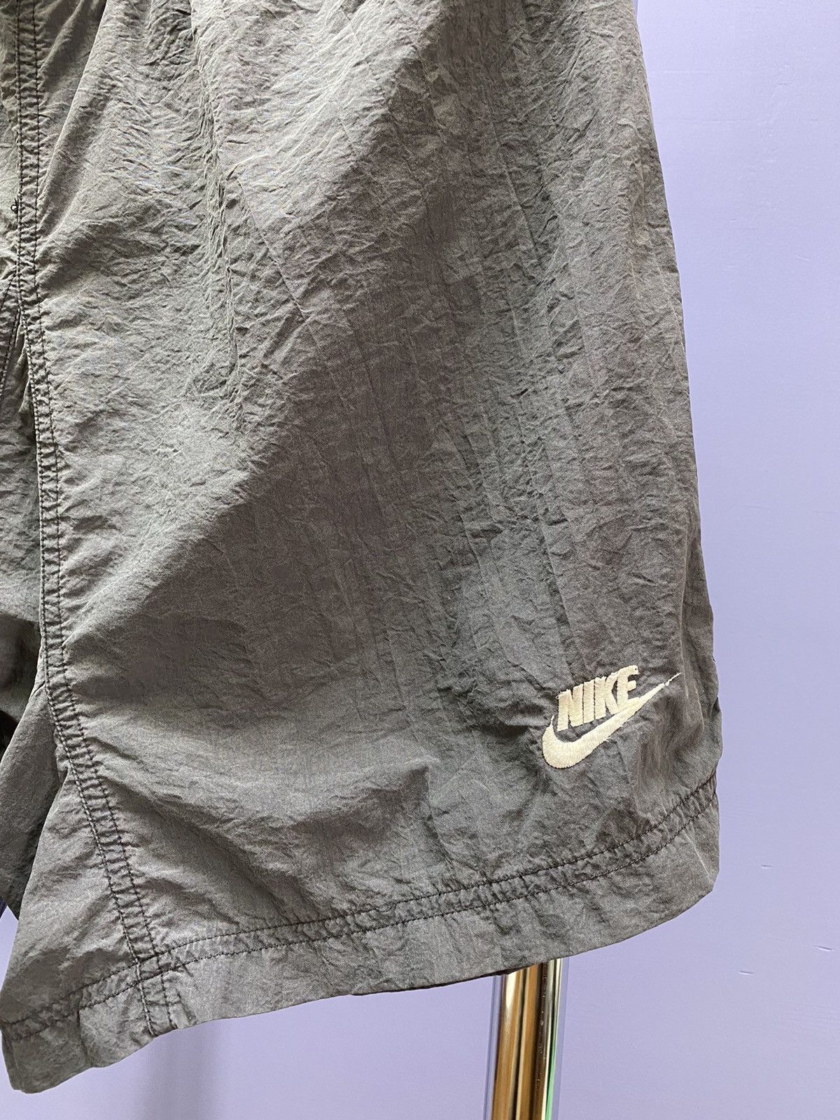 Nike × Vintage Vintage 90s Nike Borussia Dortmund Soccer Shorts Size US 32 / EU 48 - 7 Thumbnail