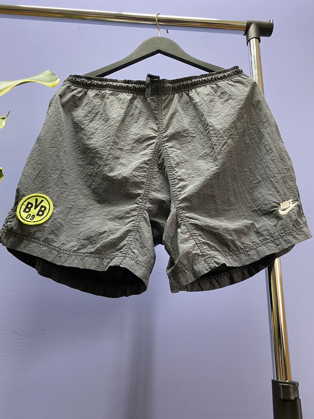 Nike × Vintage Vintage 90s Nike Borussia Dortmund Soccer Shorts Size US 32 / EU 48 - 5 Thumbnail