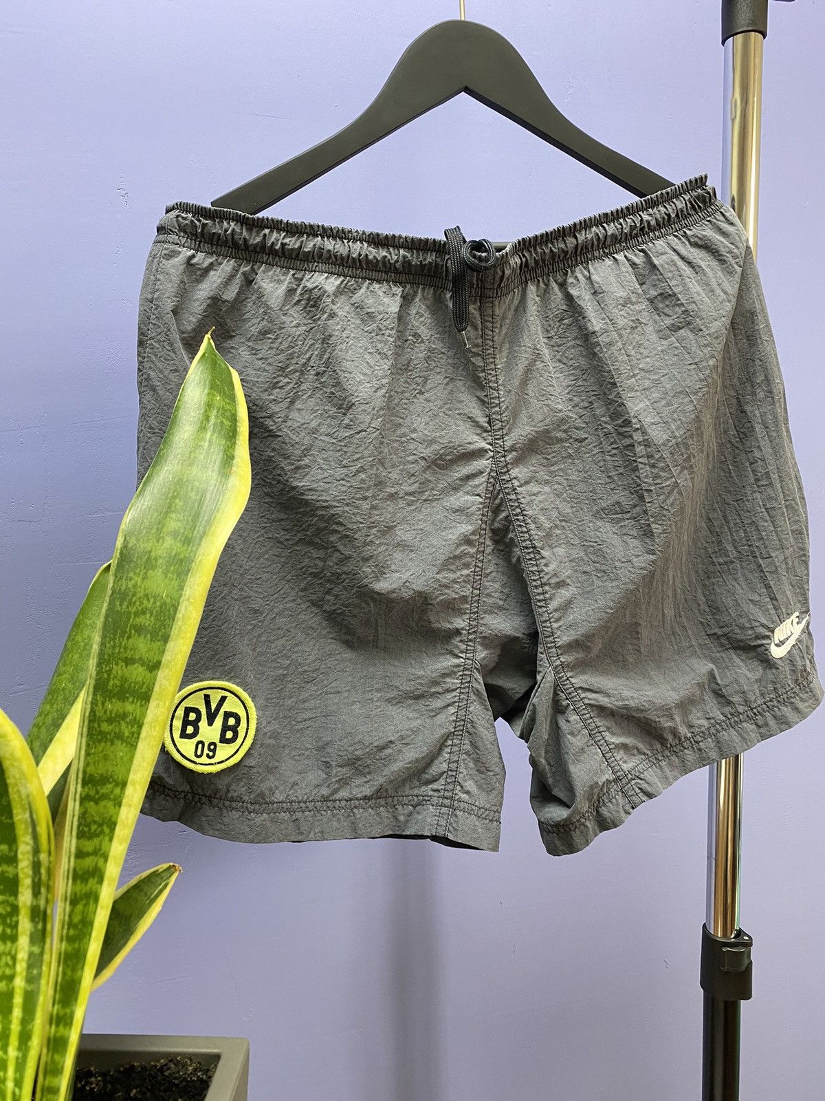 Nike × Vintage Vintage 90s Nike Borussia Dortmund Soccer Shorts Size US 32 / EU 48 - 3 Thumbnail