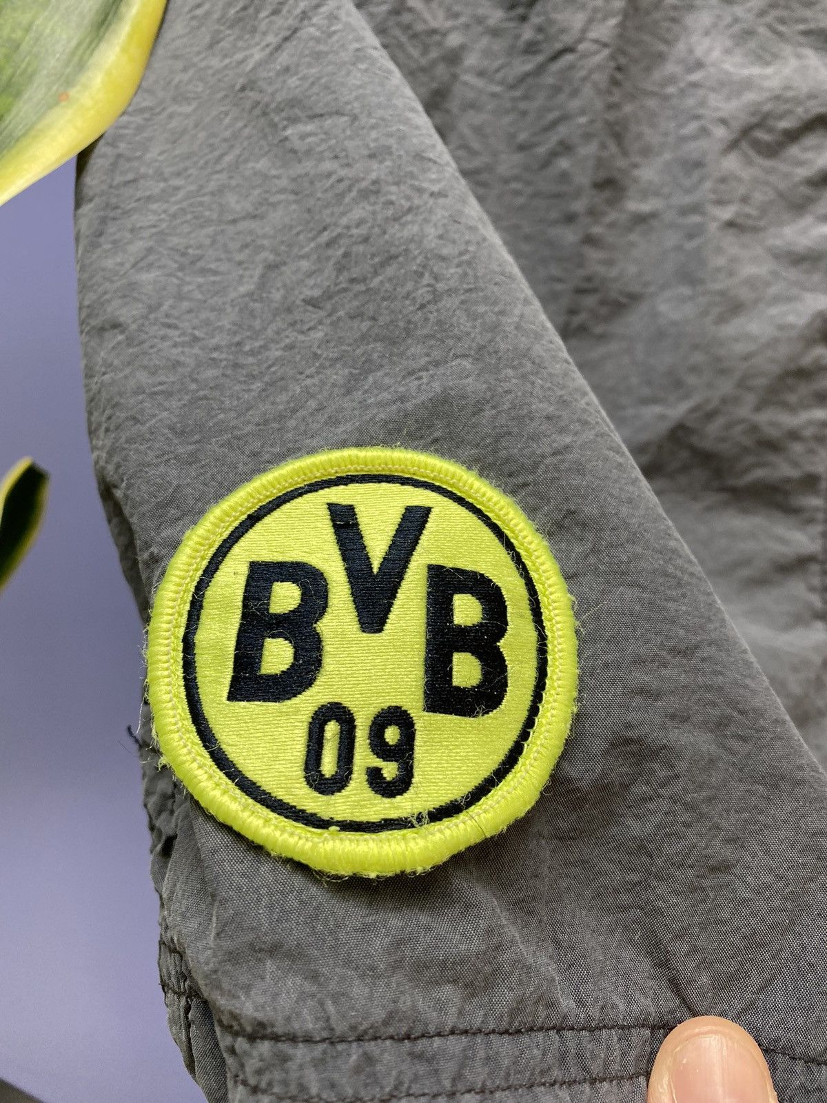 Nike × Vintage Vintage 90s Nike Borussia Dortmund Soccer Shorts Size US 32 / EU 48 - 8 Thumbnail