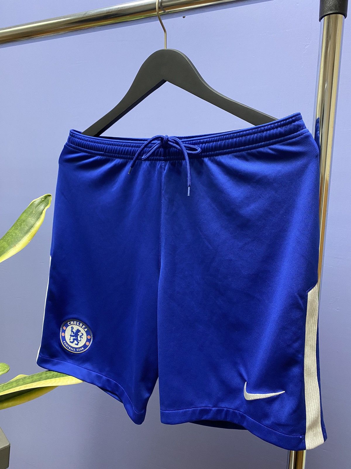 Chelsea Soccer × Nike Nike Chelsea Home Soccer Shorts Size US 32 / EU 48 - 2 Thumbnail