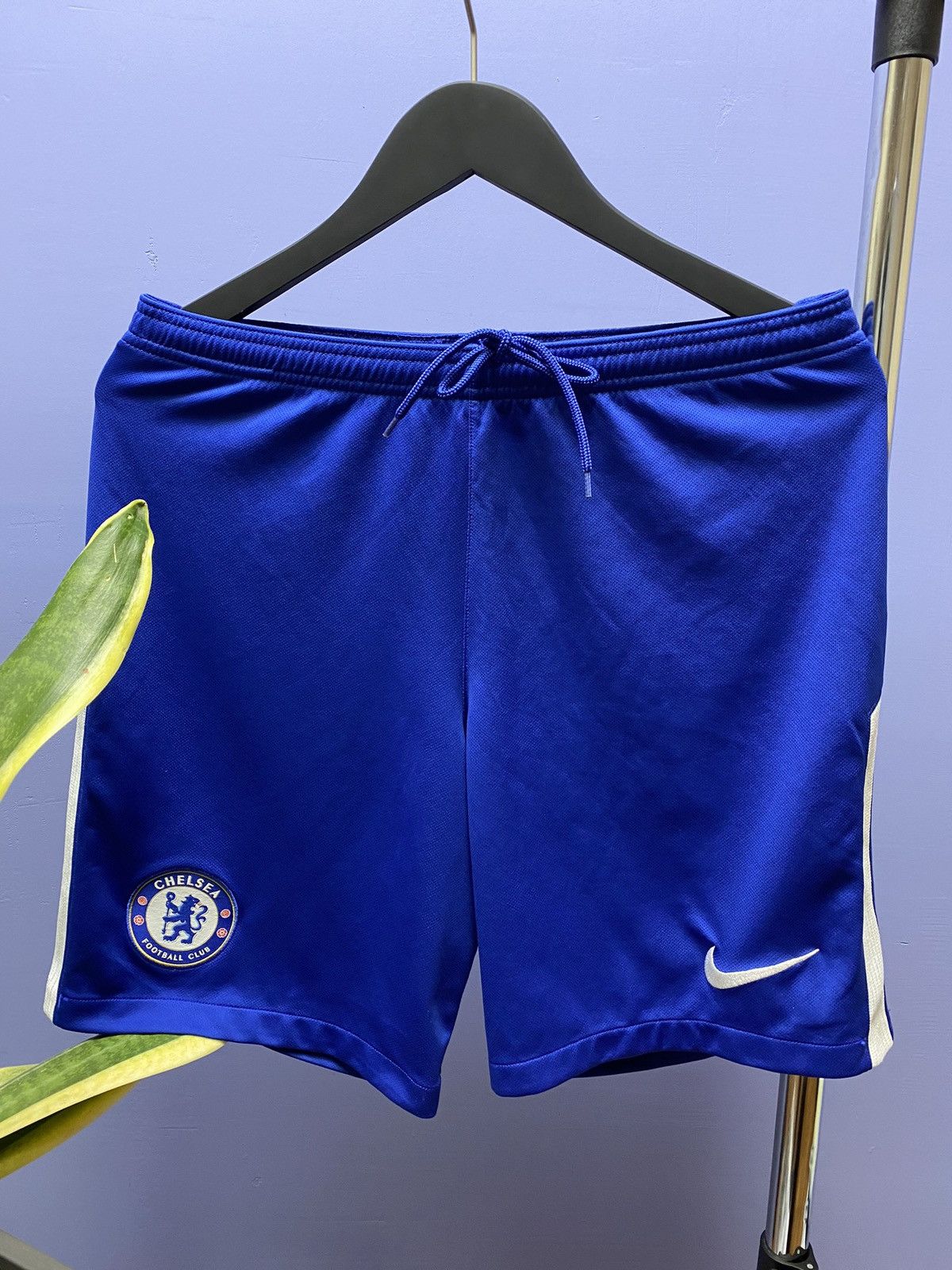 Chelsea Soccer × Nike Nike Chelsea Home Soccer Shorts Size US 32 / EU 48 - 4 Thumbnail