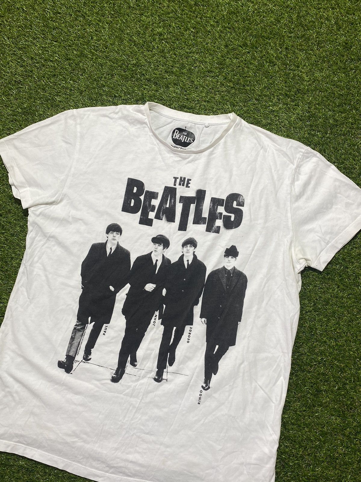 Band Tees Vintages Y2k The Beatles tee streetwear rock band tee size L Size US L / EU 52-54 / 3 - 1 Thumbnail