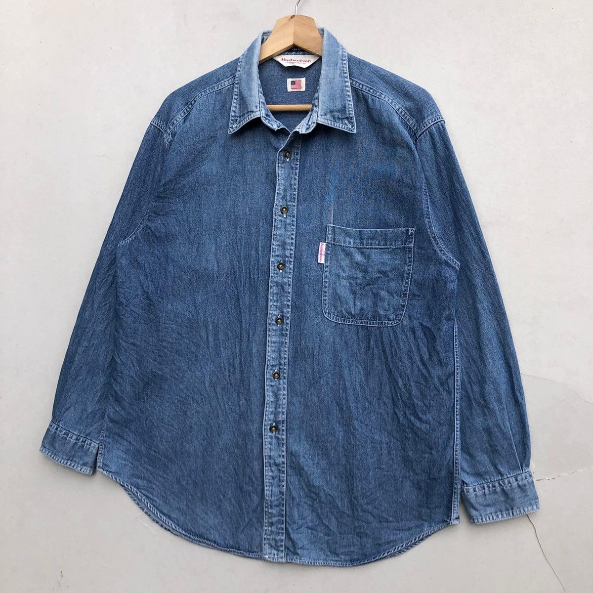Budweiser 🔥Accept Binding Offer🔥 Budweiser Size US M / EU 48-50 / 2 - 3 Thumbnail