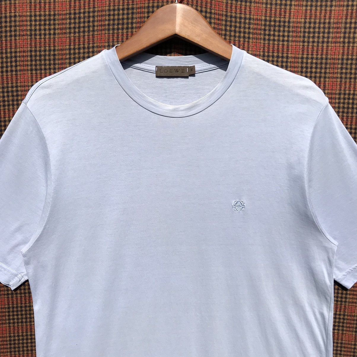 Loewe Loewe Small Logo Tee Loewe Luxury Brand Sun Faded Size US M / EU 48-50 / 2 - 5 Thumbnail