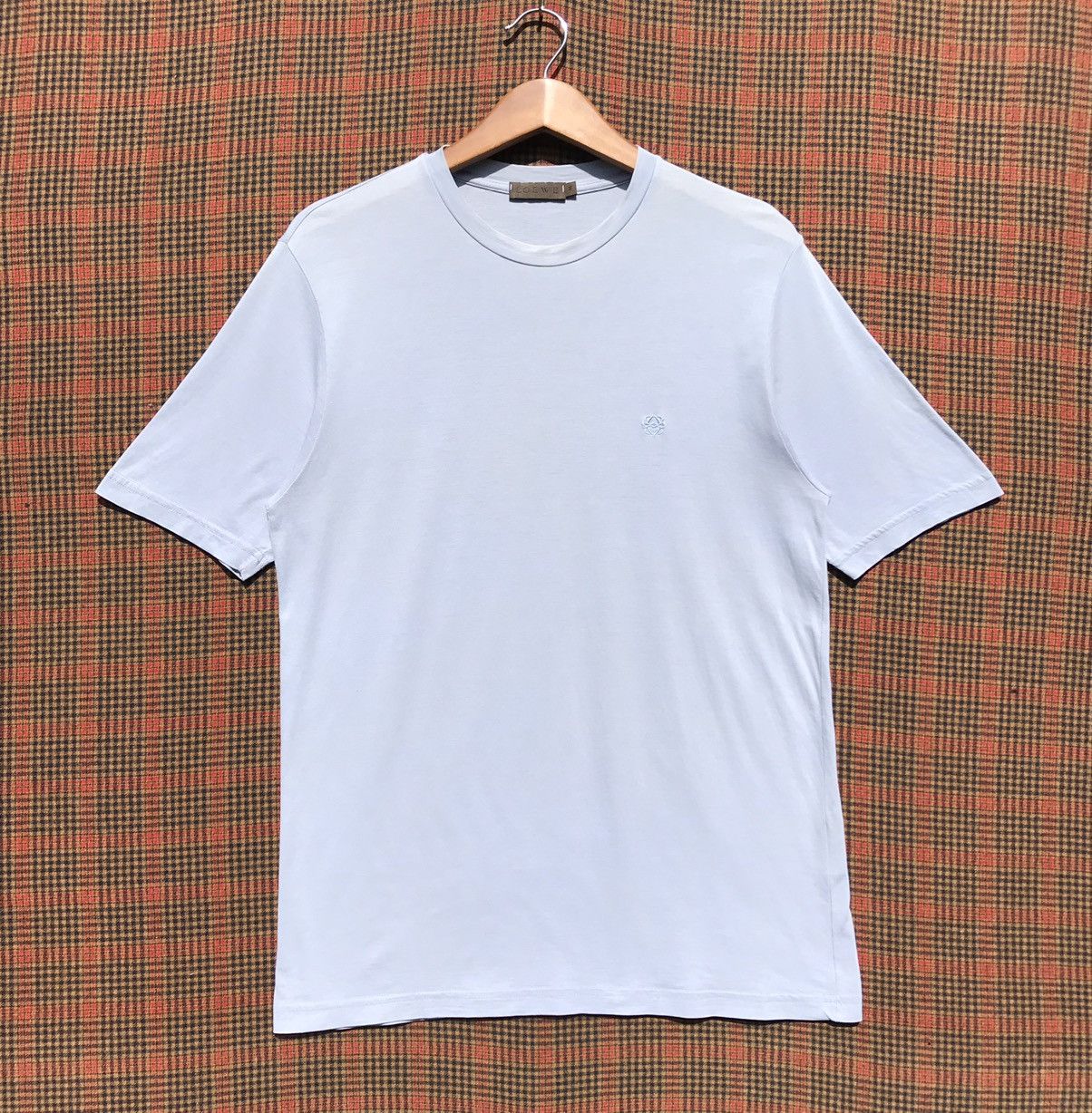 Loewe Loewe Small Logo Tee Loewe Luxury Brand Sun Faded Size US M / EU 48-50 / 2 - 1 Thumbnail
