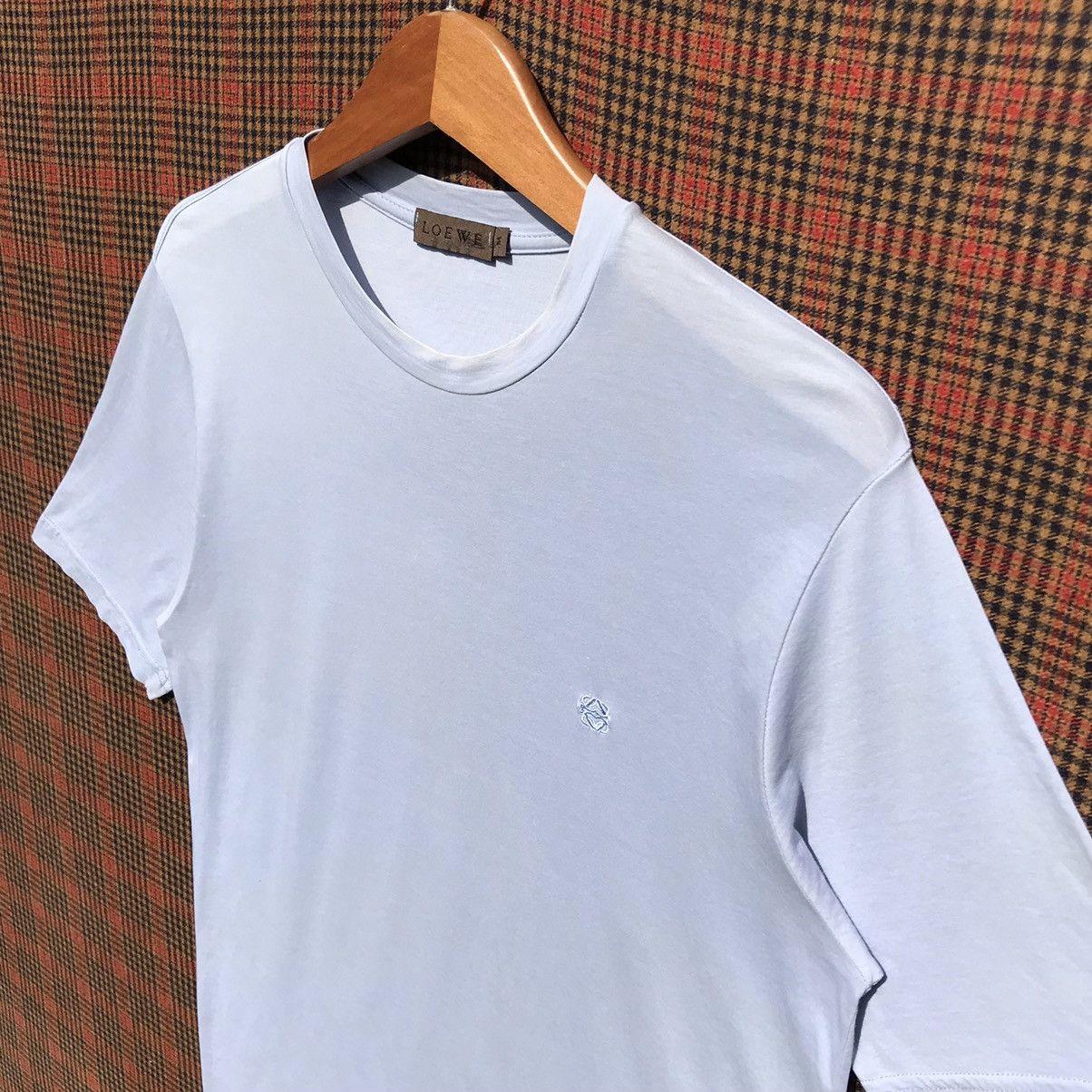Loewe Loewe Small Logo Tee Loewe Luxury Brand Sun Faded Size US M / EU 48-50 / 2 - 4 Thumbnail