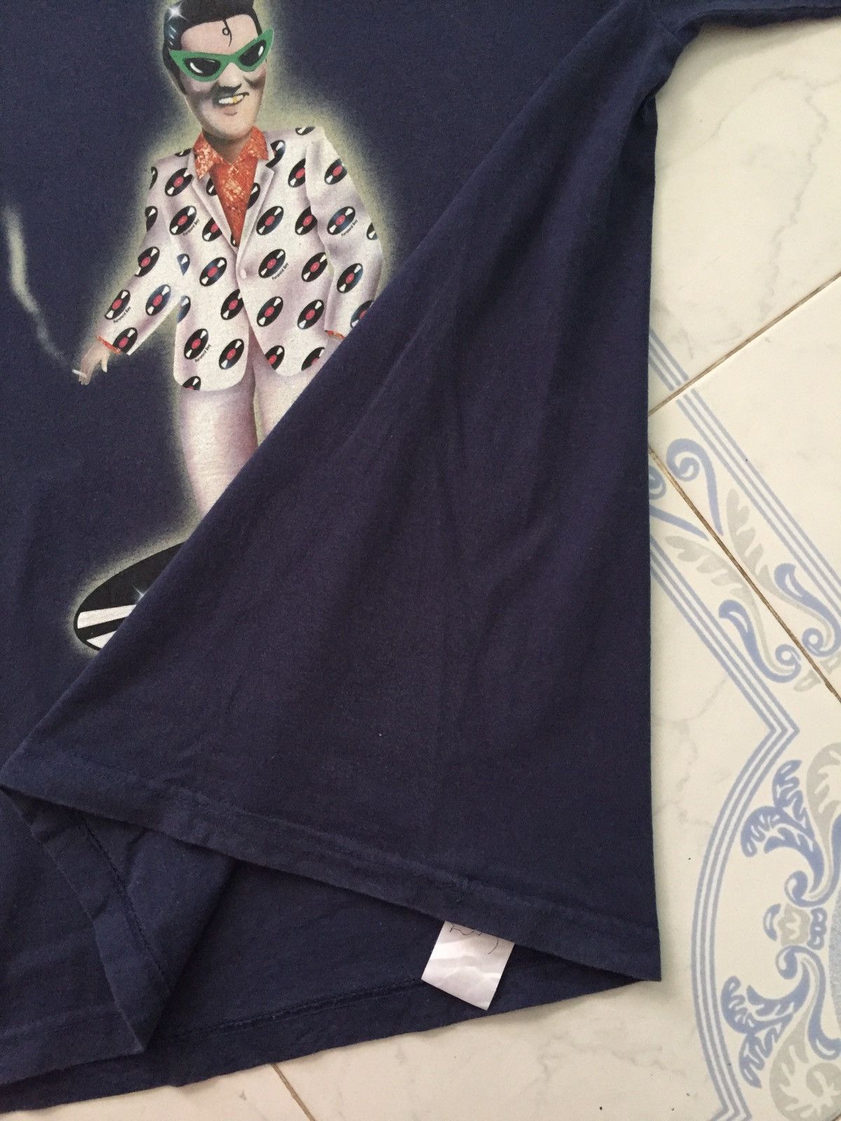 Japanese Brand John’s by Johnny Tee MADE IN JAPAN Size US M / EU 48-50 / 2 - 8 Thumbnail