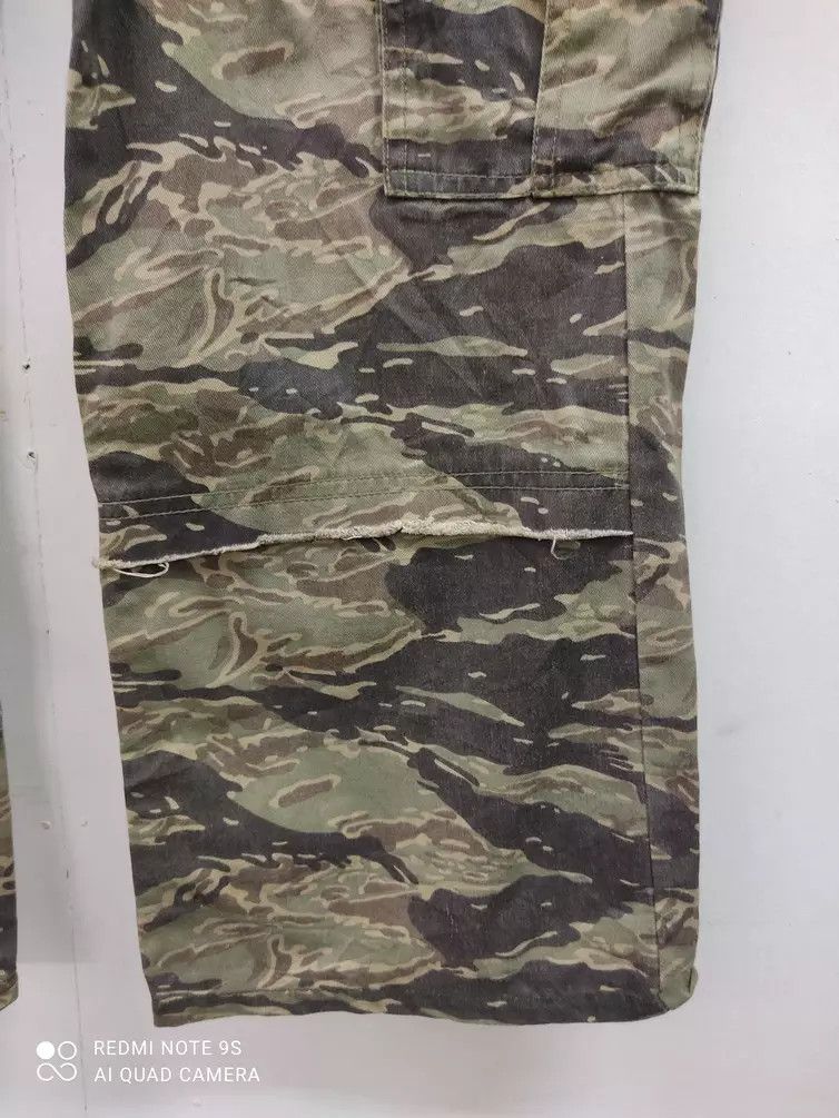 Roots 10 Pocket Tiger Stripe Root Three Multipocket Cargo Pants Size US 35 - 10 Thumbnail