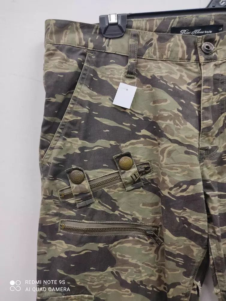 Roots 10 Pocket Tiger Stripe Root Three Multipocket Cargo Pants Size US 35 - 5 Thumbnail