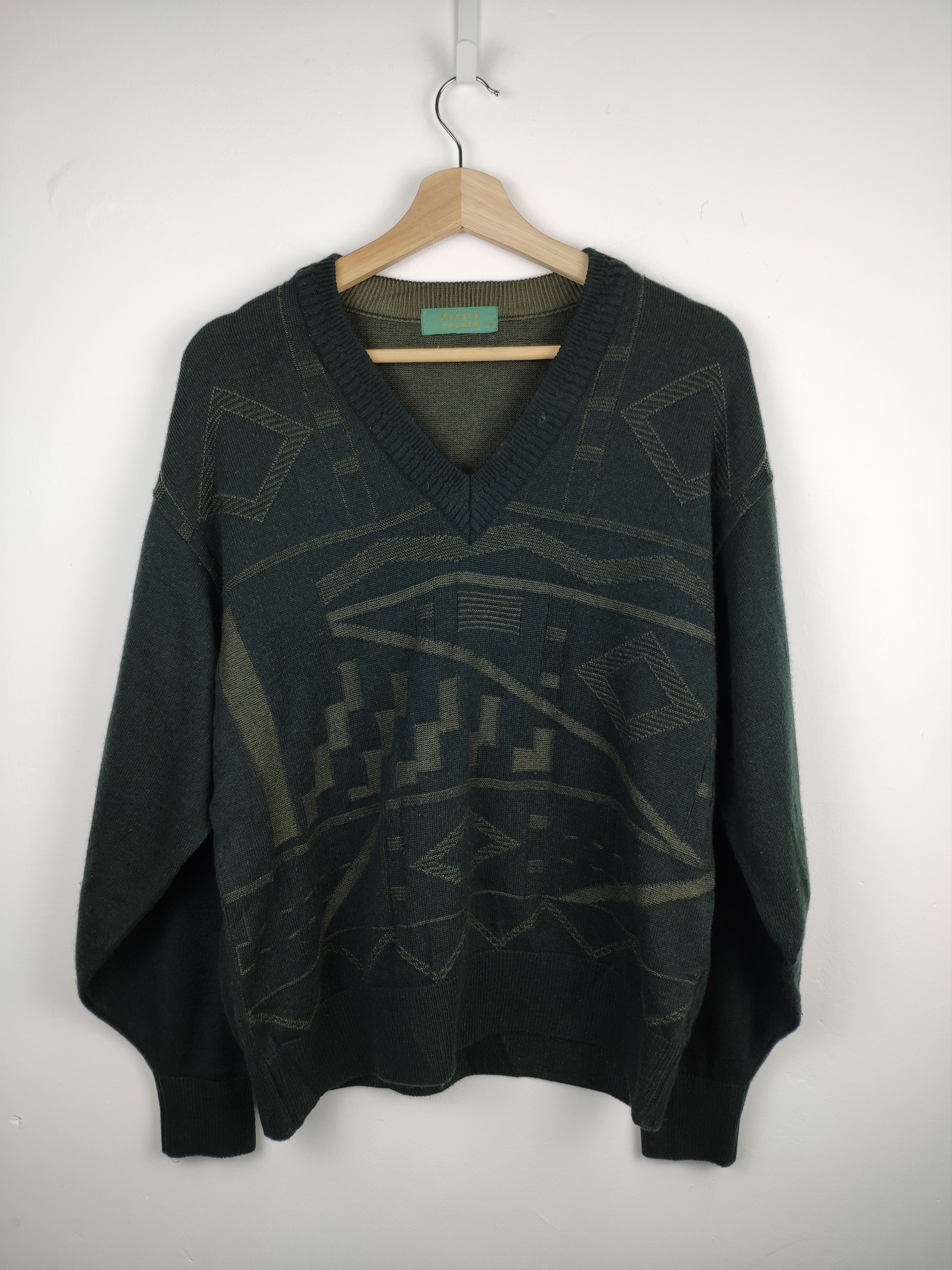 Aran Isles Knitwear × Japanese Brand × Vintage Vintage 90s Arnold Palmer Wool Knit Sweater V Neck Size US M / EU 48-50 / 2 - 1 Thumbnail