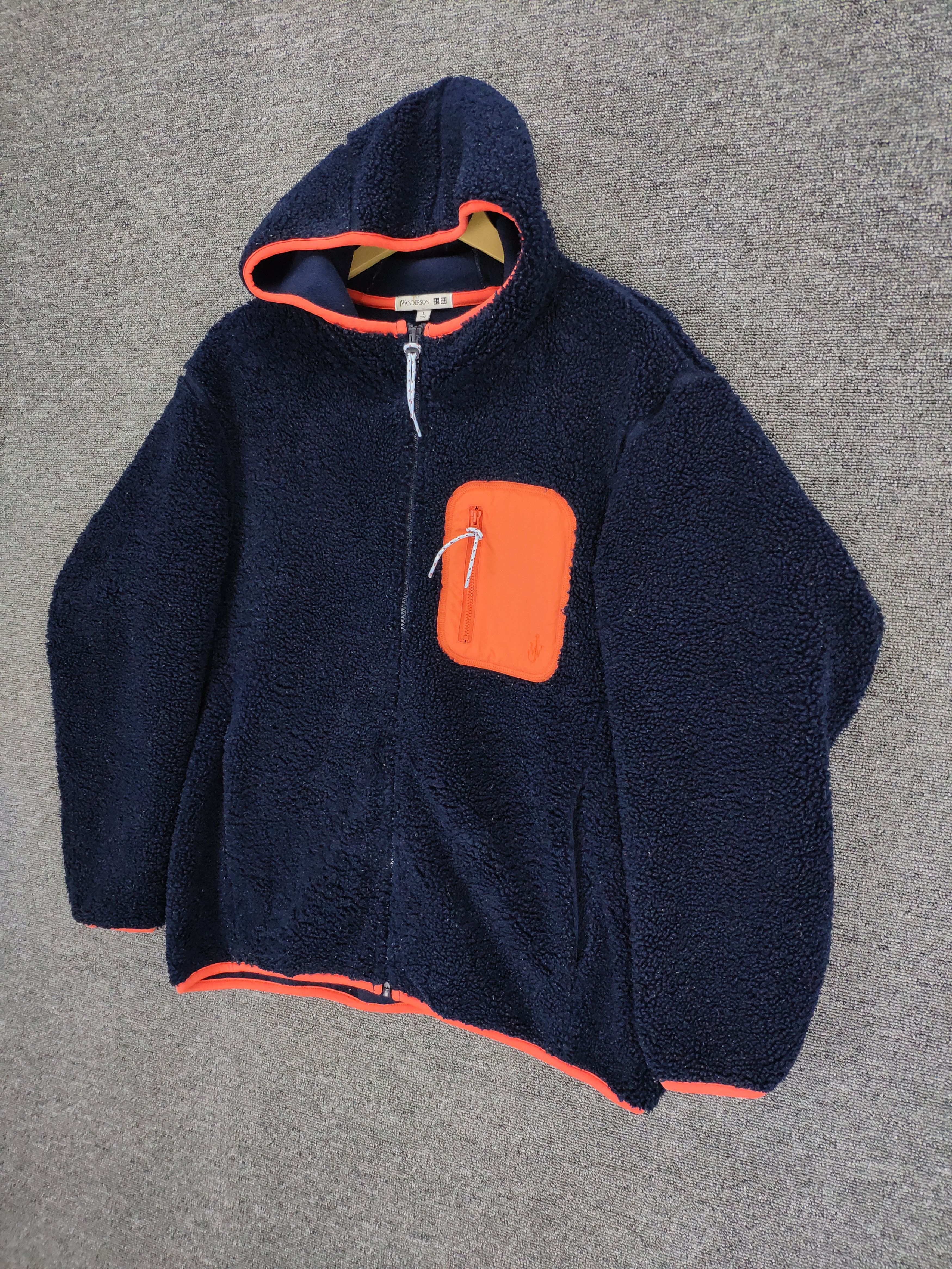 JW Anderson × Japanese Brand × Uniqlo J W Anderson Uniqlo Sherpa Hooded Jacket Size US L / EU 52-54 / 3 - 2 Thumbnail