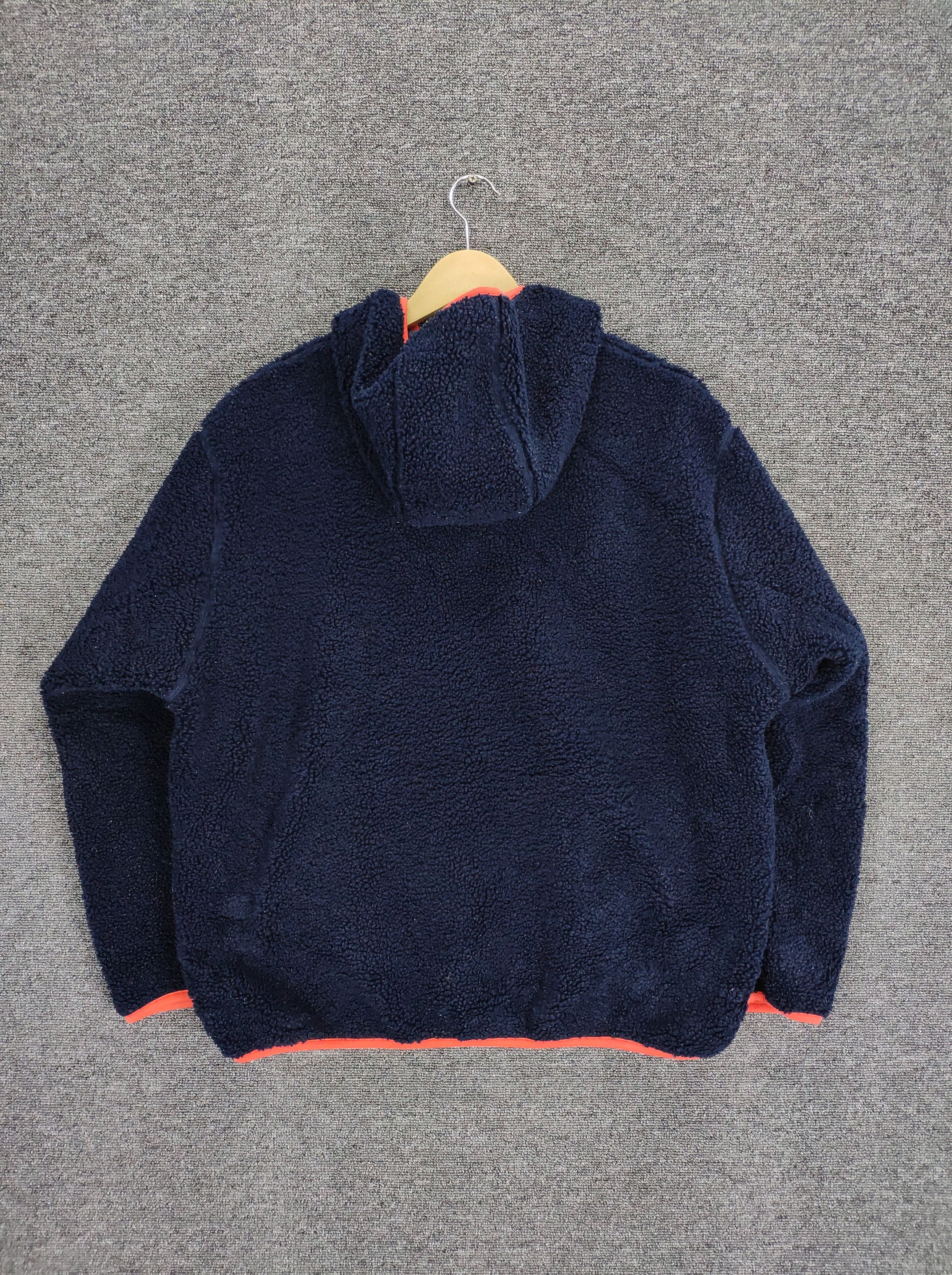 JW Anderson × Japanese Brand × Uniqlo J W Anderson Uniqlo Sherpa Hooded Jacket Size US L / EU 52-54 / 3 - 10 Thumbnail