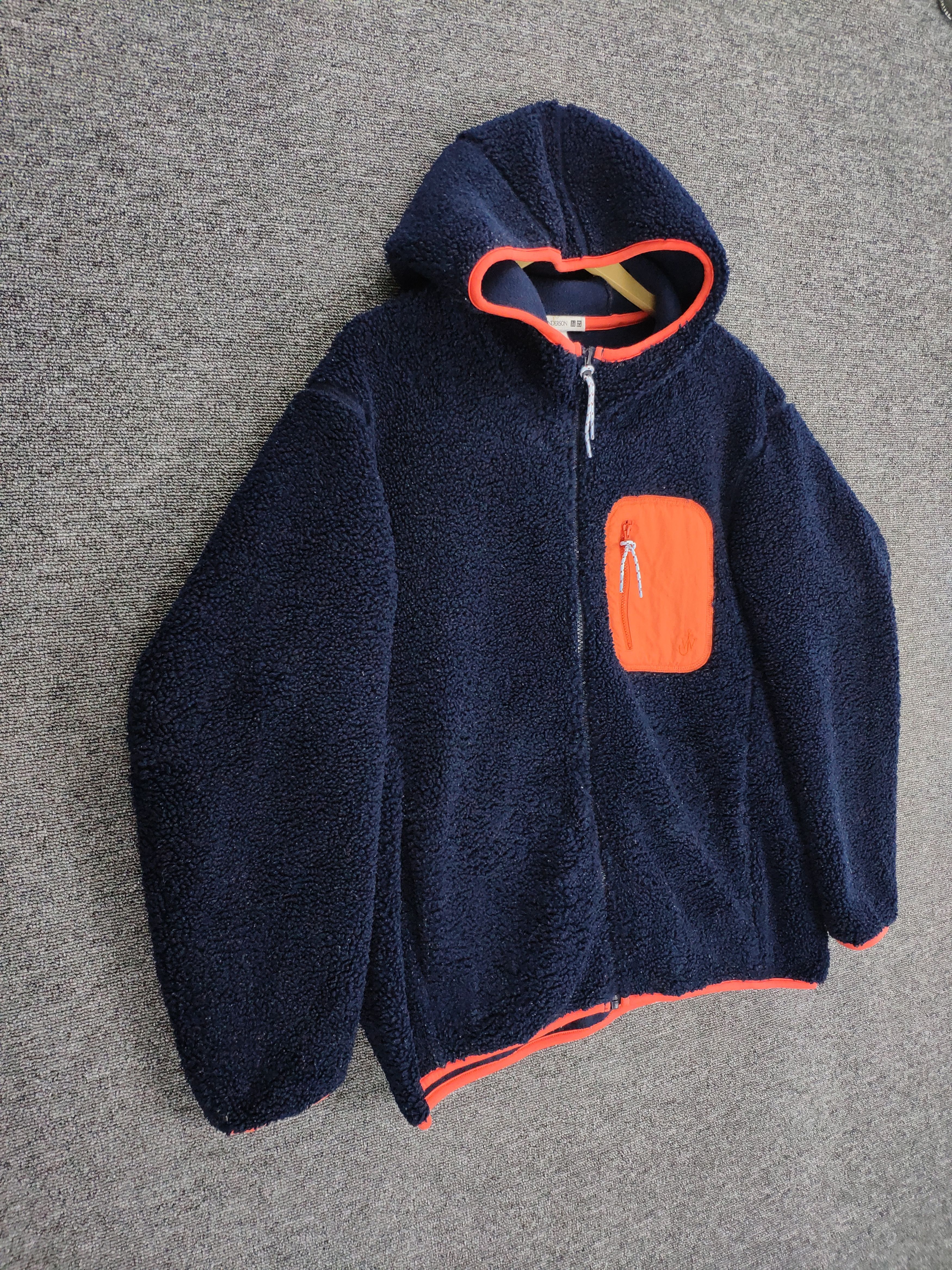 JW Anderson × Japanese Brand × Uniqlo J W Anderson Uniqlo Sherpa Hooded Jacket Size US L / EU 52-54 / 3 - 3 Thumbnail
