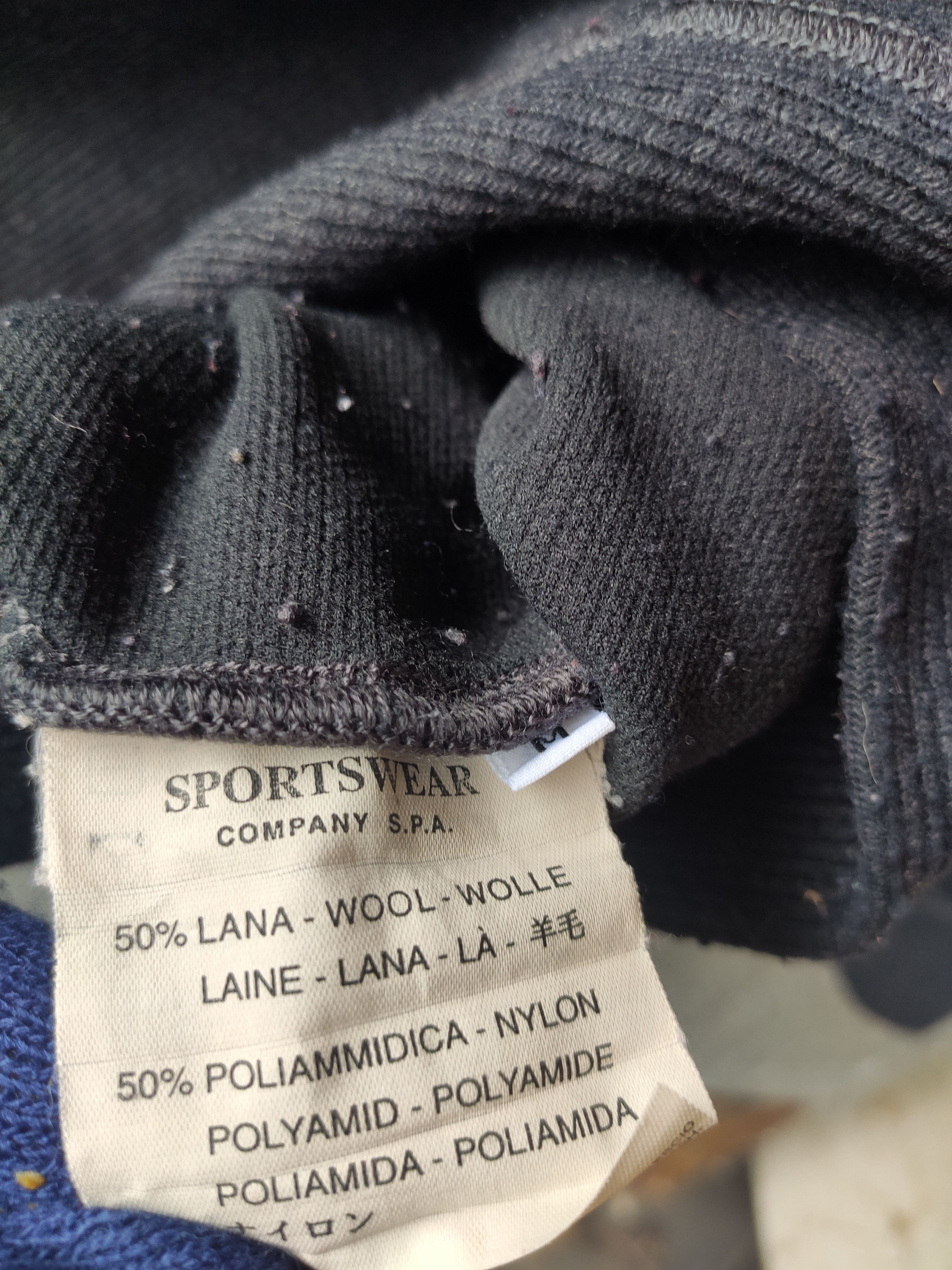 Stone Island Authentic Stone Island sweatshirt made in Italy Size US M / EU 48-50 / 2 - 7 Thumbnail