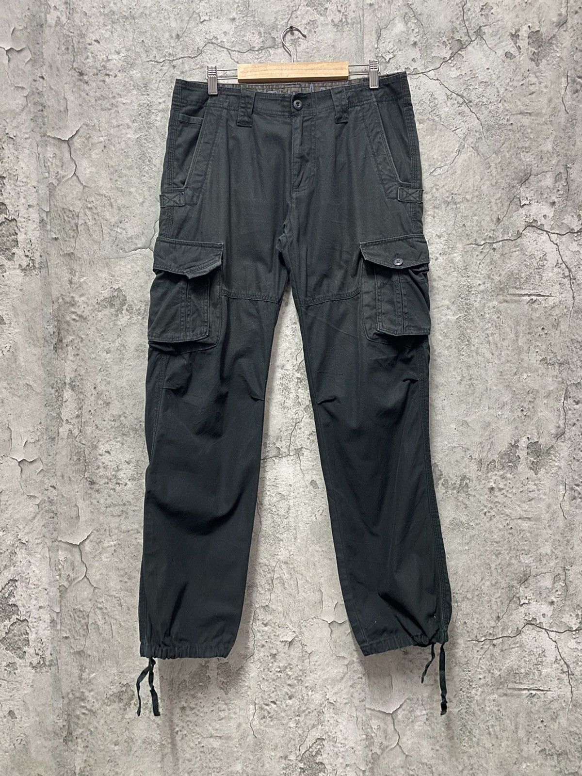 image of Airwalk Cargo Parachute Drawstring Pants in Black, Men's (Size 32)