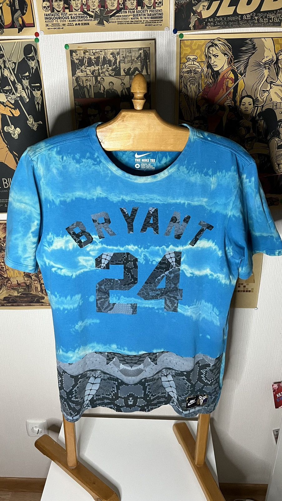 RARE‼️Nike Kobe Bryant big logo dyed snakeskin t shirt