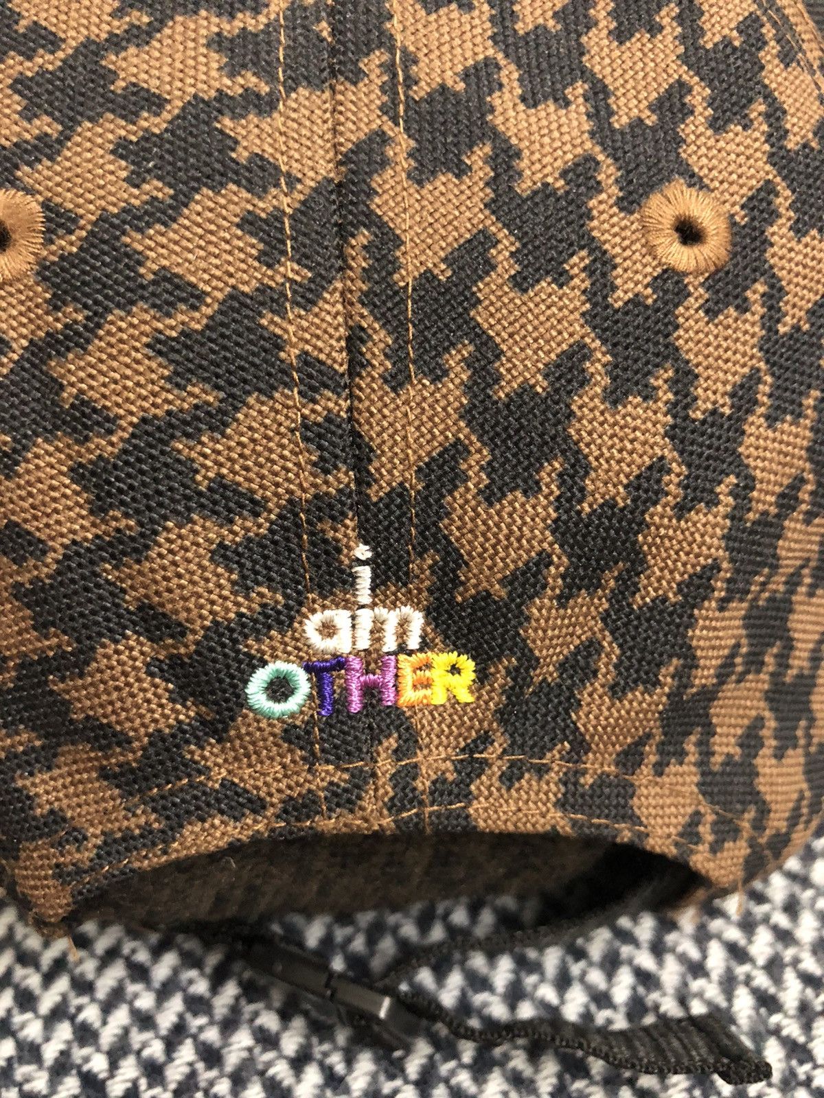 Pharrell × Uniqlo Rare Pharrell William “i am other” by Uniqlo collection Size ONE SIZE - 9 Thumbnail