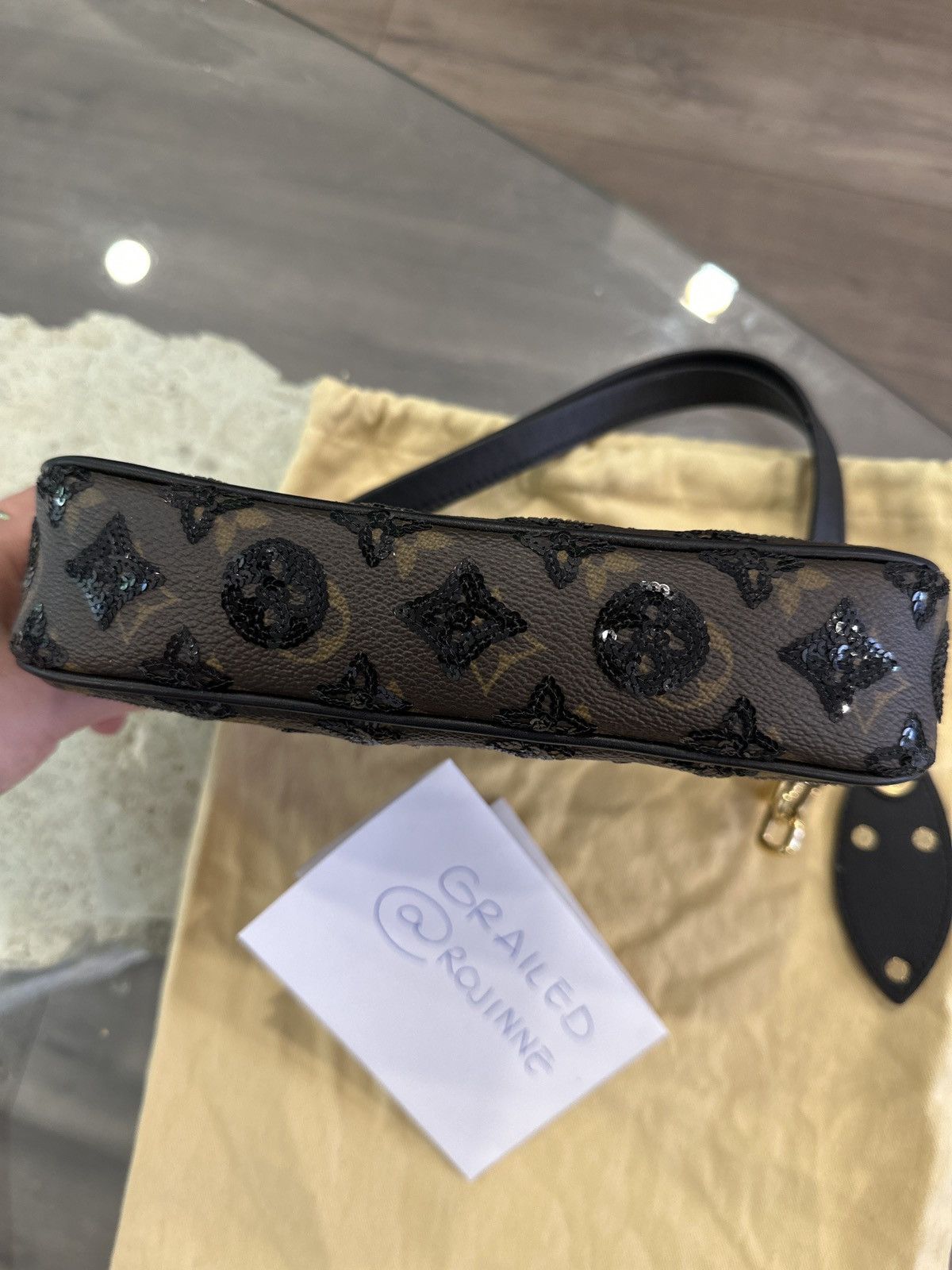 Louis Vuitton RARE Louis Vuitton eclipse pochette monogram sequin Size ONE SIZE - 4 Thumbnail