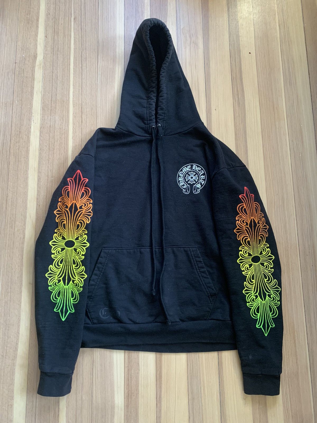 Harga hoodie chrome discount hearts