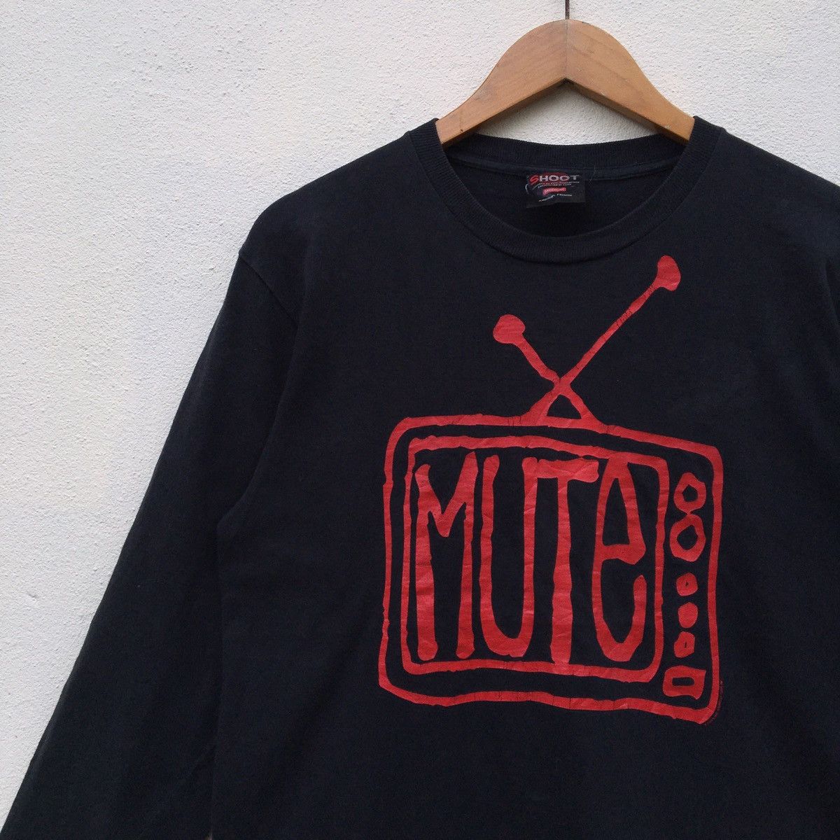 Band Tees Vintage INCUBUS MUTE TV GRUNGE BAND Longsleeve T-shirt Size US M / EU 48-50 / 2 - 4 Thumbnail