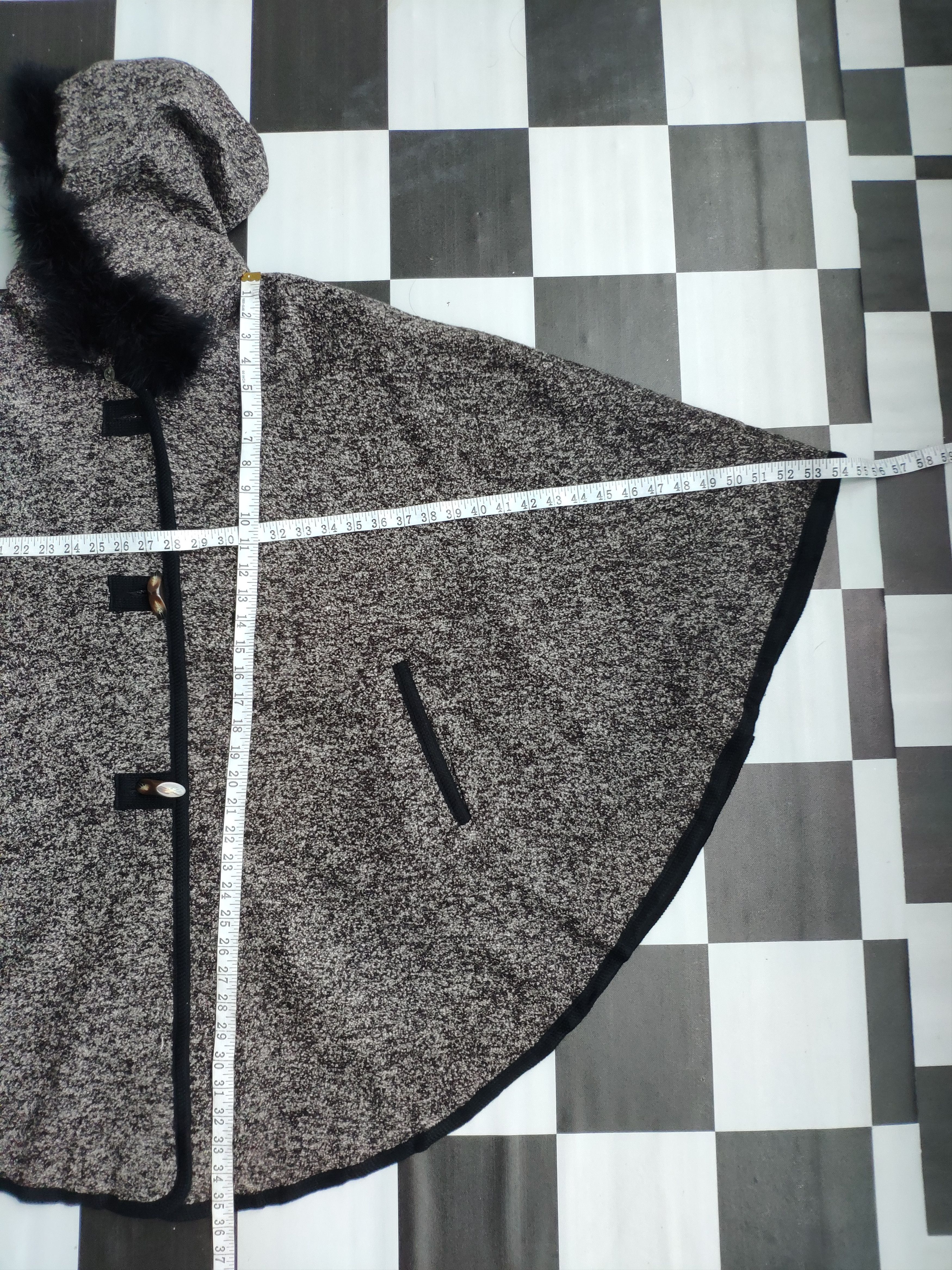 Cloak × Japanese Brand Winter Hoodie Poncho Issey Miyake Style Size ONE SIZE - 16 Thumbnail