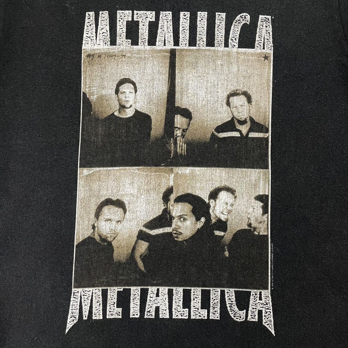 Band Tees Vintage 90’s Metallica World Tour T-shirt Size US M / EU 48-50 / 2 - 9 Thumbnail