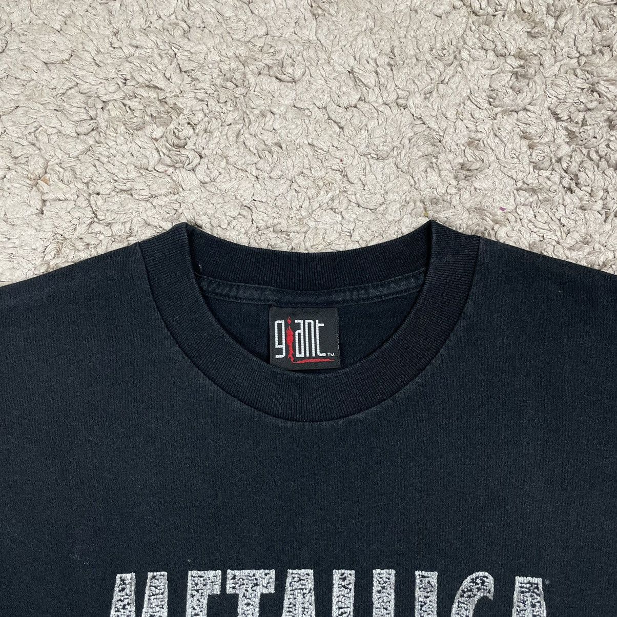 Band Tees Vintage 90’s Metallica World Tour T-shirt Size US M / EU 48-50 / 2 - 11 Thumbnail