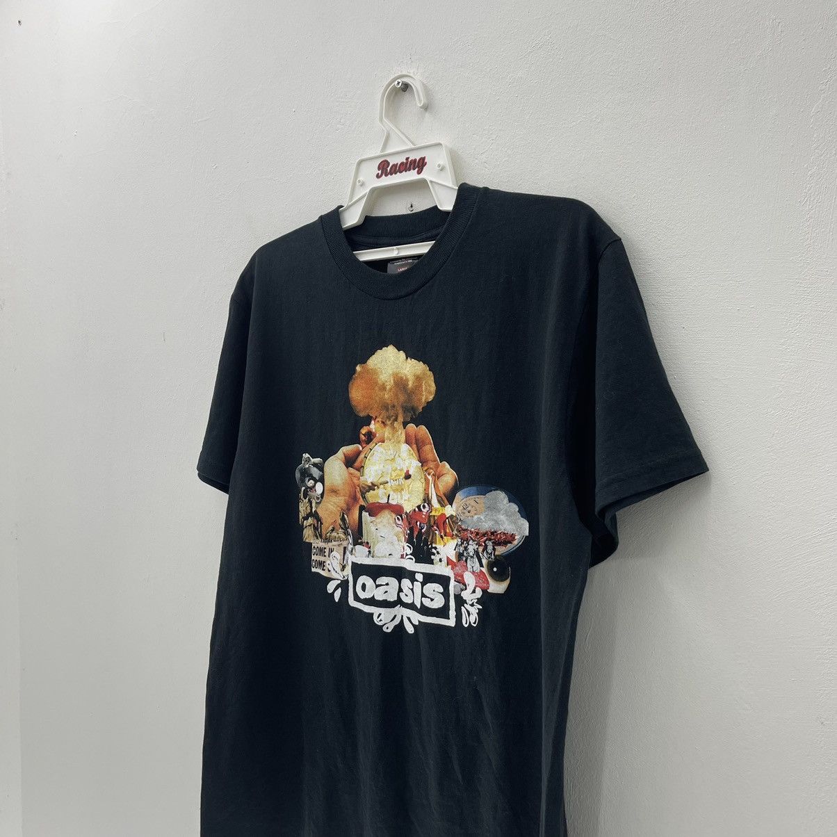 Band Tees Oasis Vintage 90s T-Shirt Dig Out Your Soul Nice Sun Faded Size US L / EU 52-54 / 3 - 3 Thumbnail