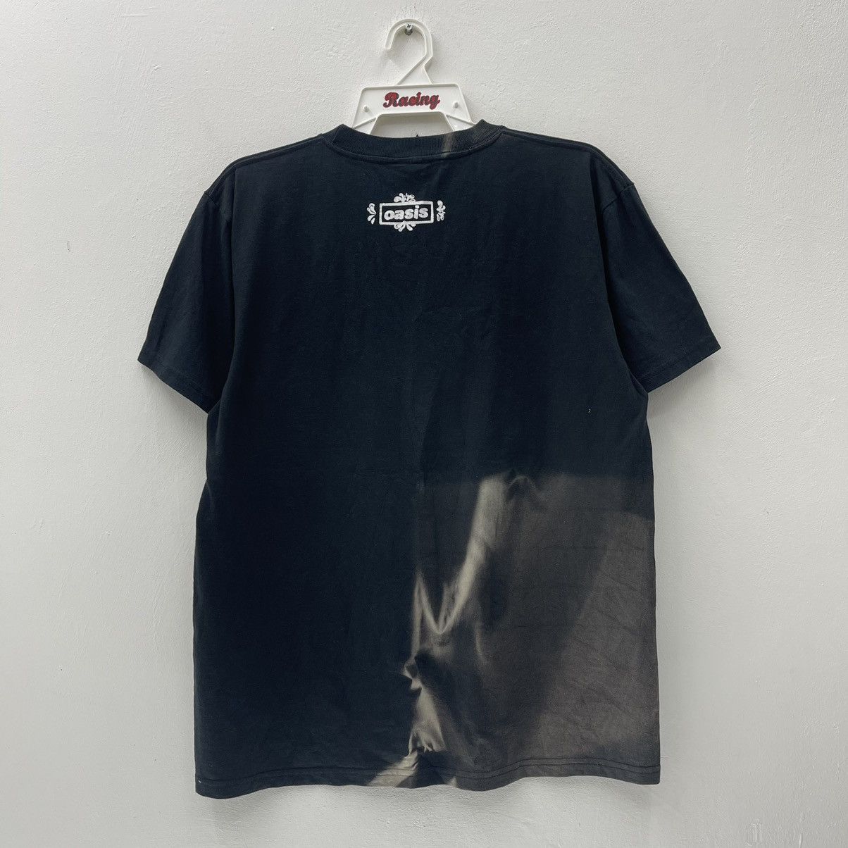 Band Tees Oasis Vintage 90s T-Shirt Dig Out Your Soul Nice Sun Faded Size US L / EU 52-54 / 3 - 4 Thumbnail