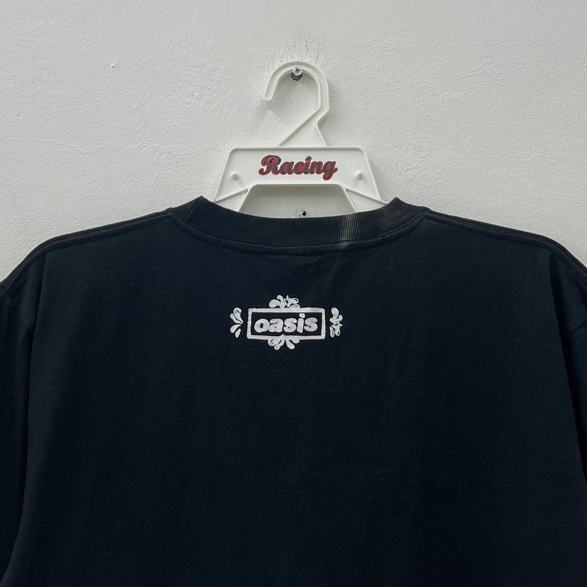Band Tees Oasis Vintage 90s T-Shirt Dig Out Your Soul Nice Sun Faded Size US L / EU 52-54 / 3 - 5 Thumbnail