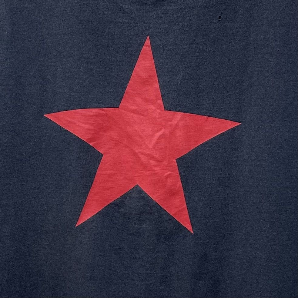 Other Vintage 90s Red Star Emoji T-Shirt Xlarge Single Stitch Size US XL / EU 56 / 4 - 2 Thumbnail