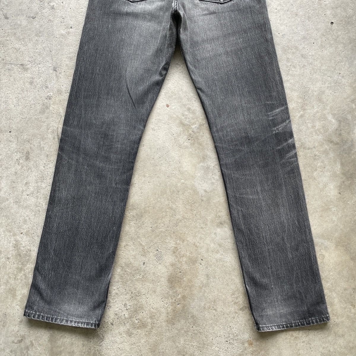 Levi's Vintage Clothing Vintage Levi’s 501 Faded Black Distressed Women Denim Pants Size US 30 / EU 46 - 14 Thumbnail