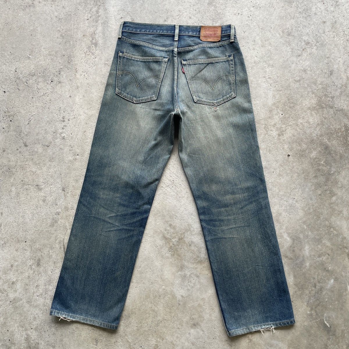 Levi's Vintage Clothing W32🔥 Vintage Levi’s 502 Distressed Denim Jeans Pants Faded Size US 32 / EU 48 - 13 Thumbnail