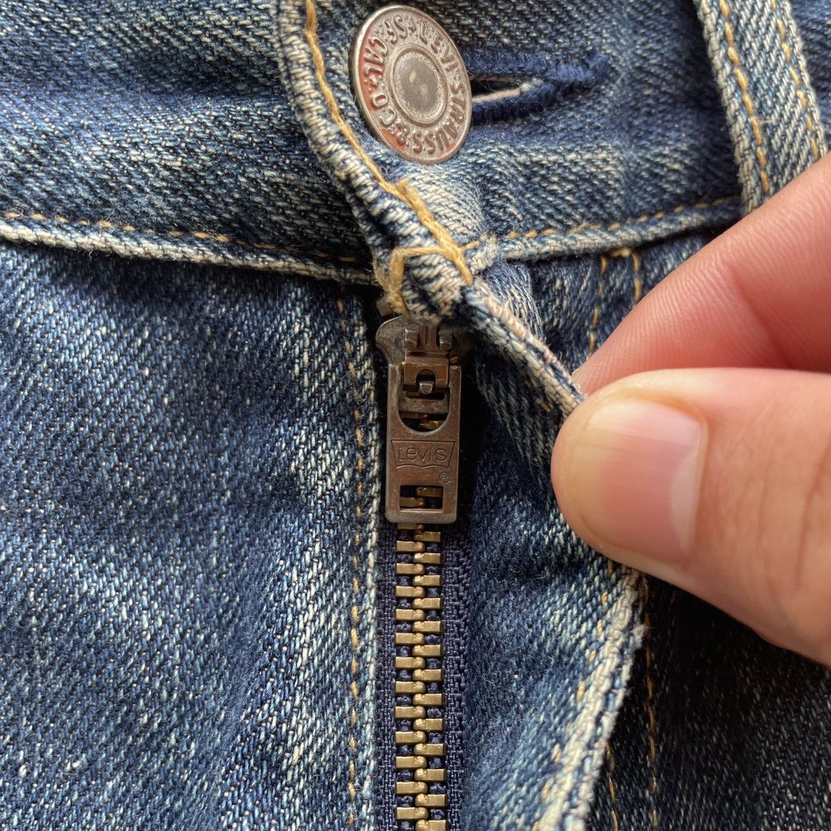 Levi's Vintage Clothing W32🔥 Vintage Levi’s 502 Distressed Denim Jeans Pants Faded Size US 32 / EU 48 - 5 Thumbnail