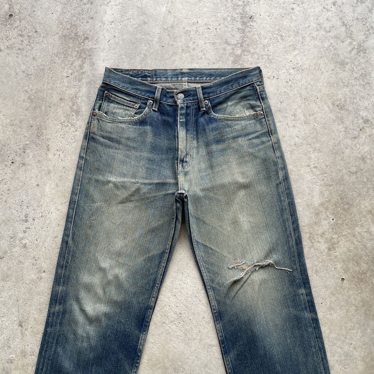 Levi's Vintage Clothing W32🔥 Vintage Levi’s 502 Distressed Denim Jeans Pants Faded Size US 32 / EU 48 - 3 Thumbnail