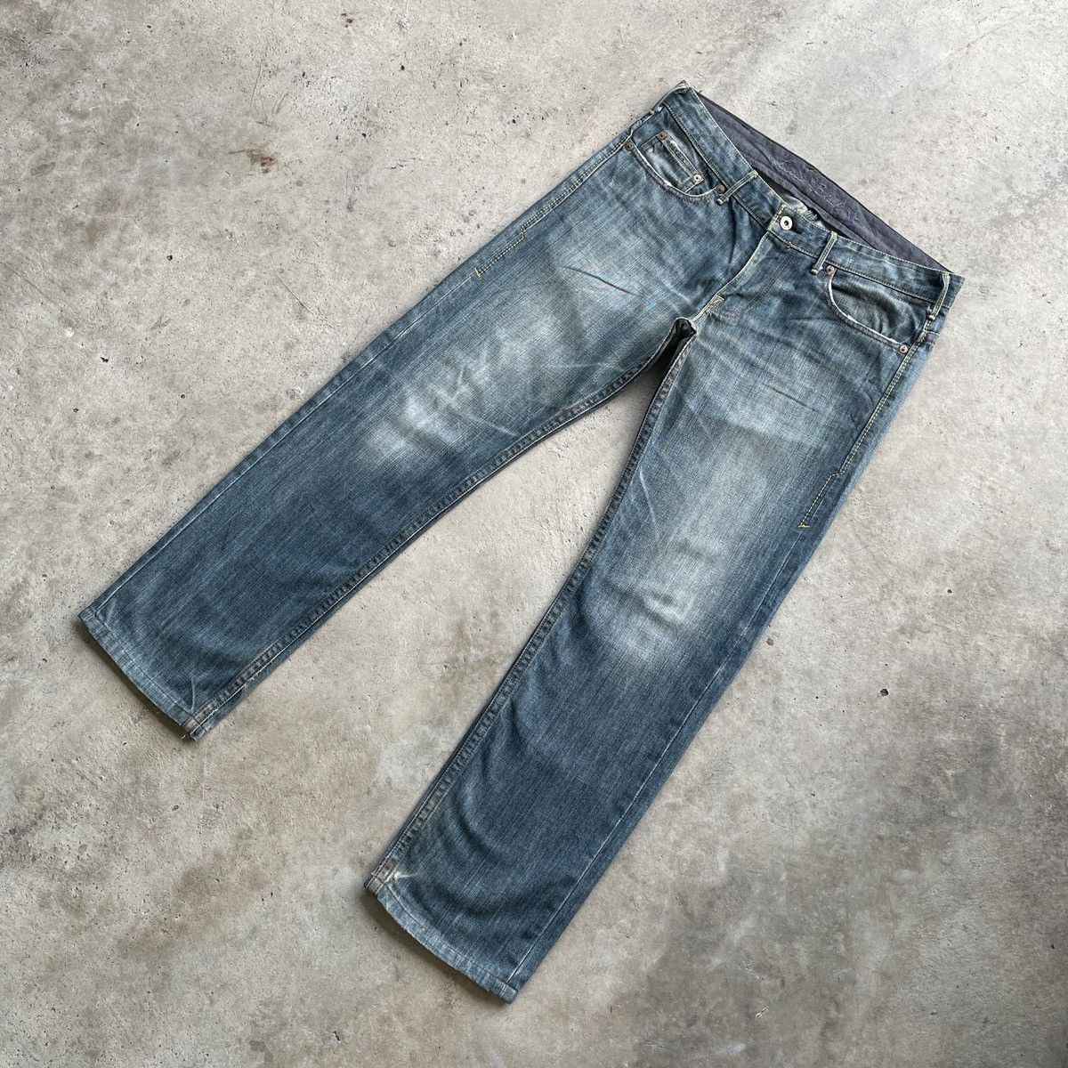 Levi's Vintage Clothing Vintage Levi’s Black Tag Star Faded Denim Jeans Pants W34 Size US 34 / EU 50 - 2 Thumbnail