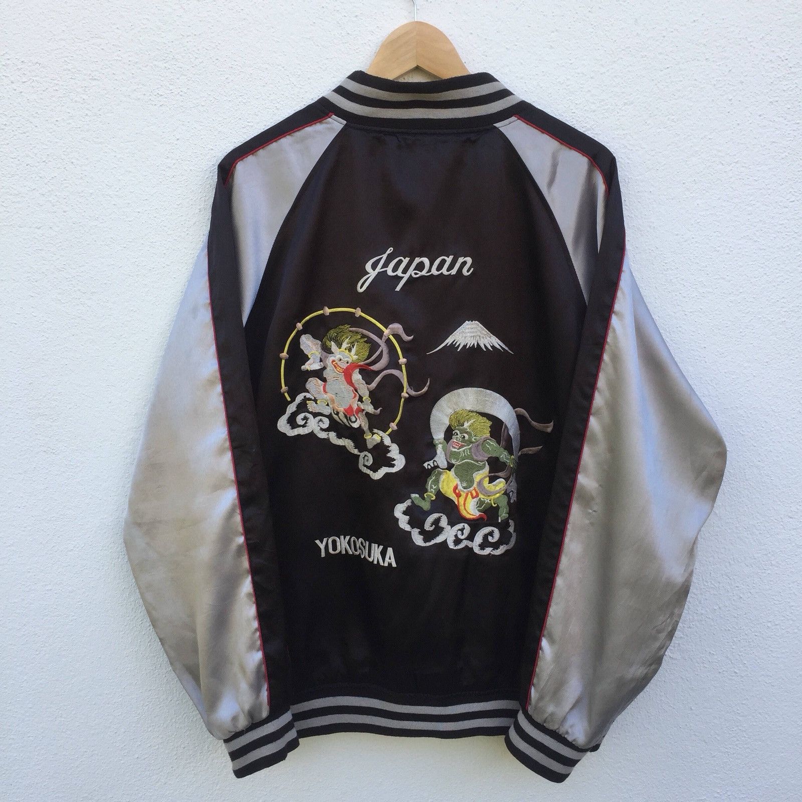 image of Sukajan Souvenir Jacket x Vintage Sukajan Japan Yokusuka Souvenir Jacket in Black, Men's (Size XL)