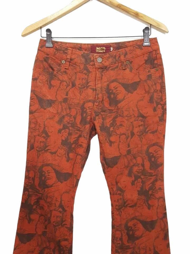 Japanese Brand JAPAN MASH MANIA FAMILY POTRAIT ALL PRINT BOOTCUT PANTS Size US 28 / EU 44 - 3 Thumbnail