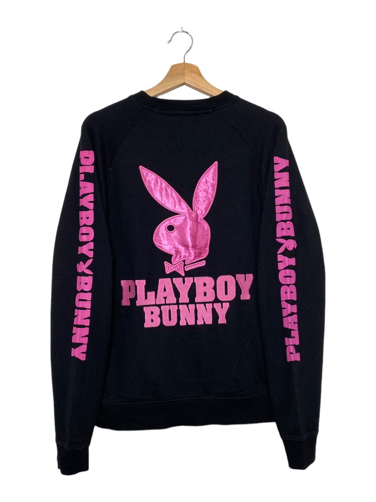 Japanese Brand × Playboy × Vintage Vintage Playboy Pink Embroidered Crewneck Size US L / EU 52-54 / 3 - 1 Thumbnail