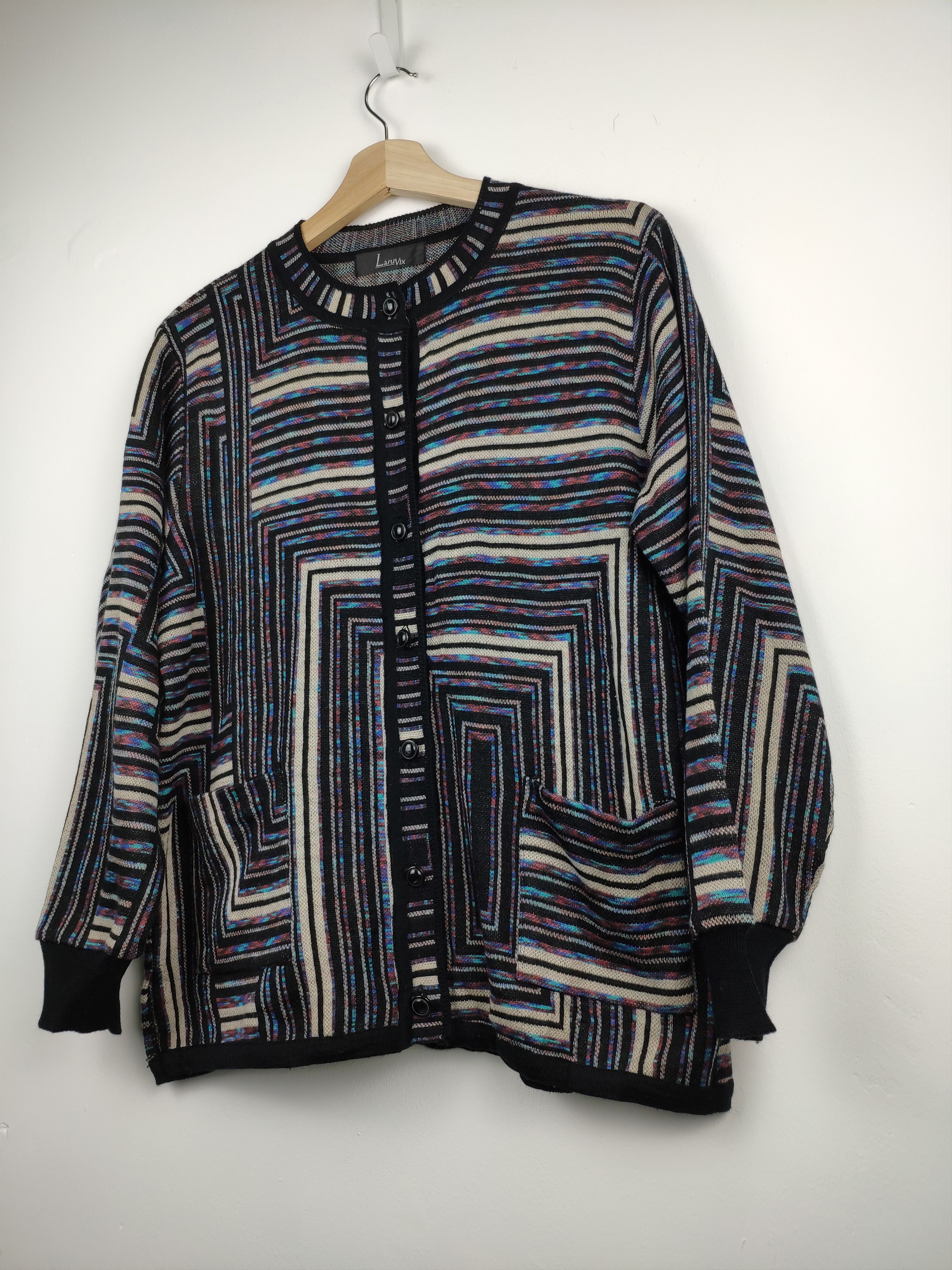Japanese Brand × Vintage Steal 💥 Vintage Knit Cardigan Striped Art Fullprint Size US M / EU 48-50 / 2 - 2 Thumbnail