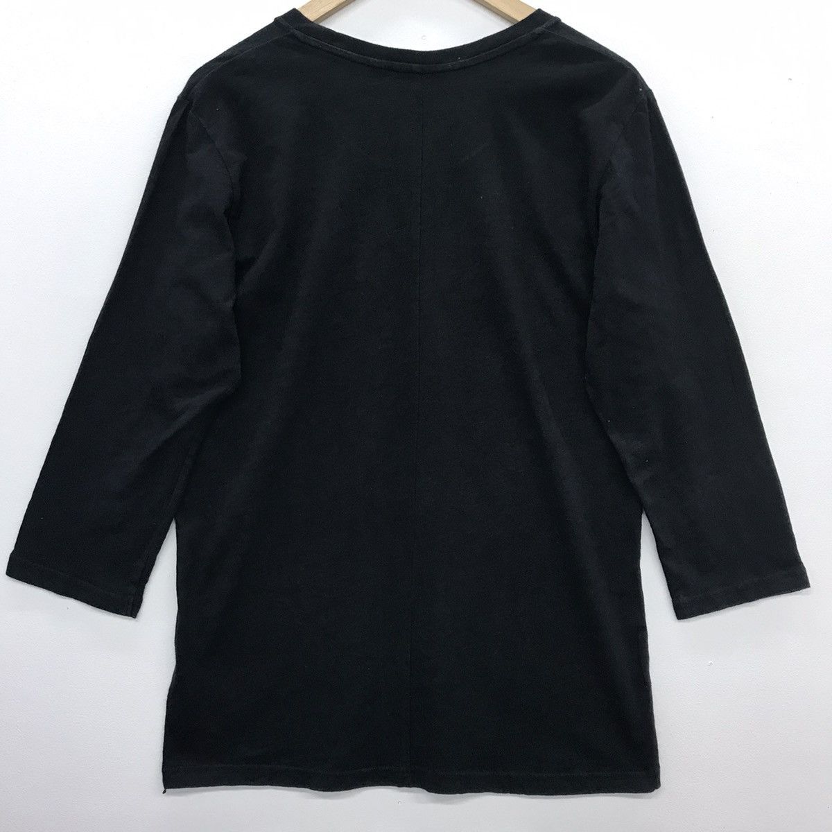 Undercover × Uniqlo Rare!! Undercover X Uniqlo 3Quater Sleeve Tee Size US L / EU 52-54 / 3 - 7 Thumbnail