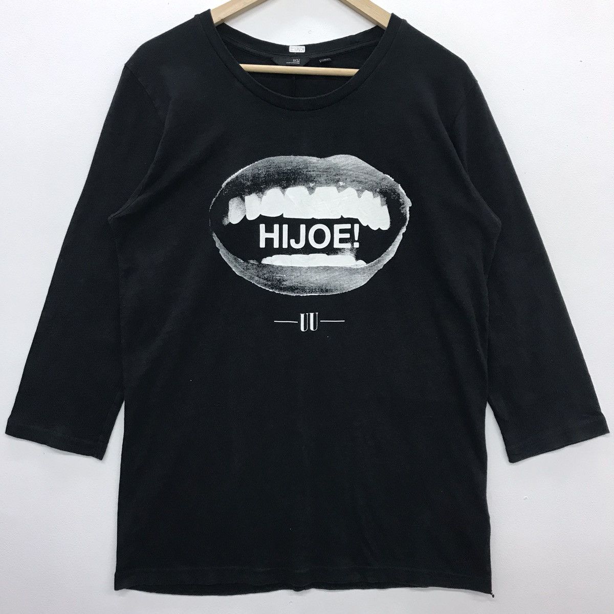 Undercover × Uniqlo Rare!! Undercover X Uniqlo 3Quater Sleeve Tee Size US L / EU 52-54 / 3 - 2 Thumbnail